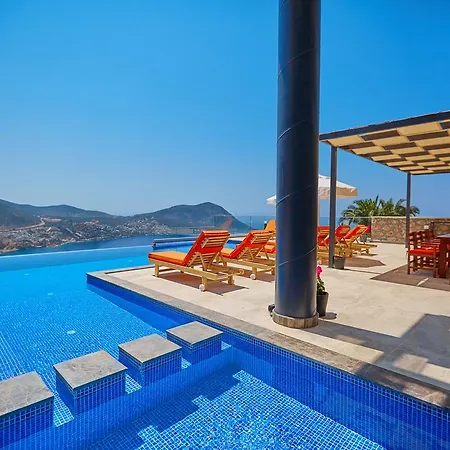 Unlimited 5 Bedroom Luxury With Infinity Pool