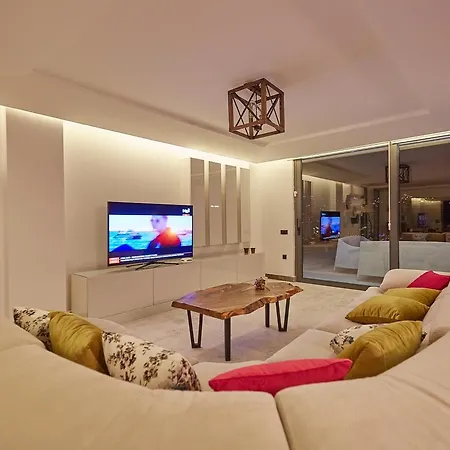 Villa Unlimited 5 Bedroom Luxury With Infinity Pool