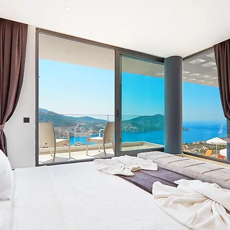 Unlimited 5 Bedroom Luxury With Infinity Pool Villa Kalkan