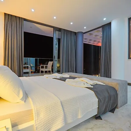 Villa Unlimited 5 Bedroom Luxury With Infinity Pool